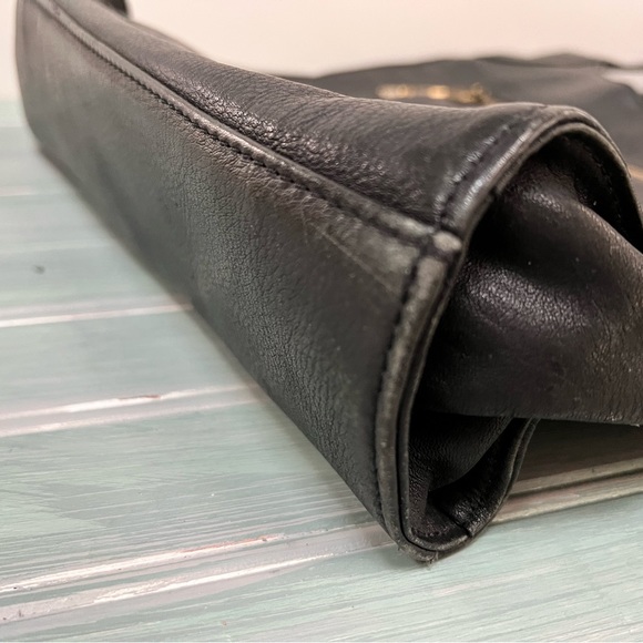 Vintage Fossil Black Saddle Leather Bag - Picture 10 of 14